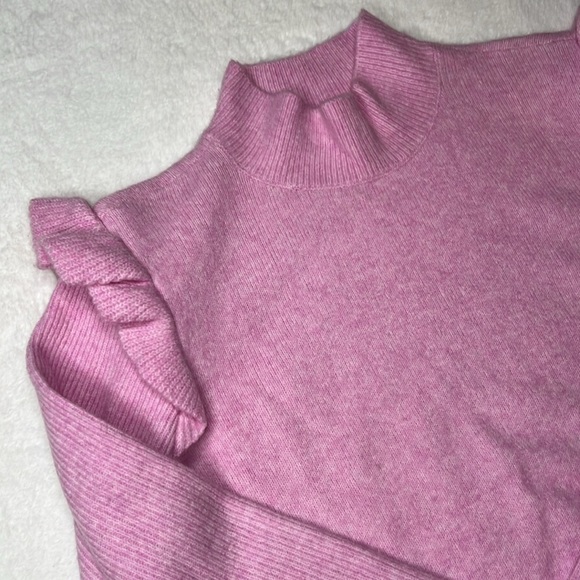Loft Ruffle Mock Neck Sweater Size S - Picture 5 of 8